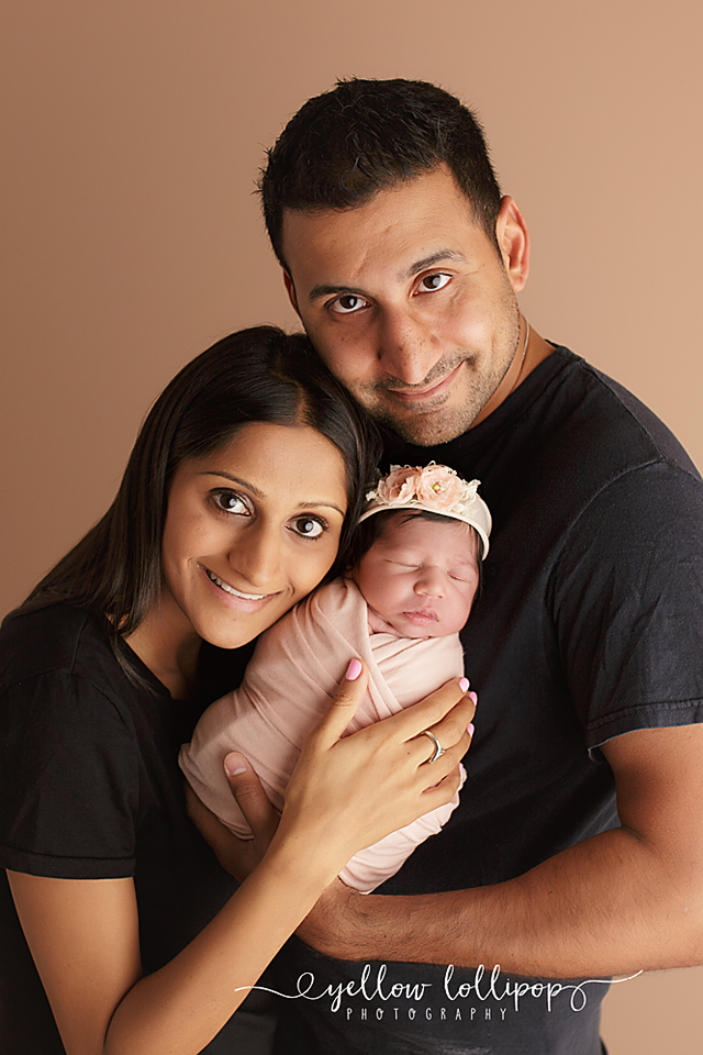 family with newborn baby photography in central new jersey 