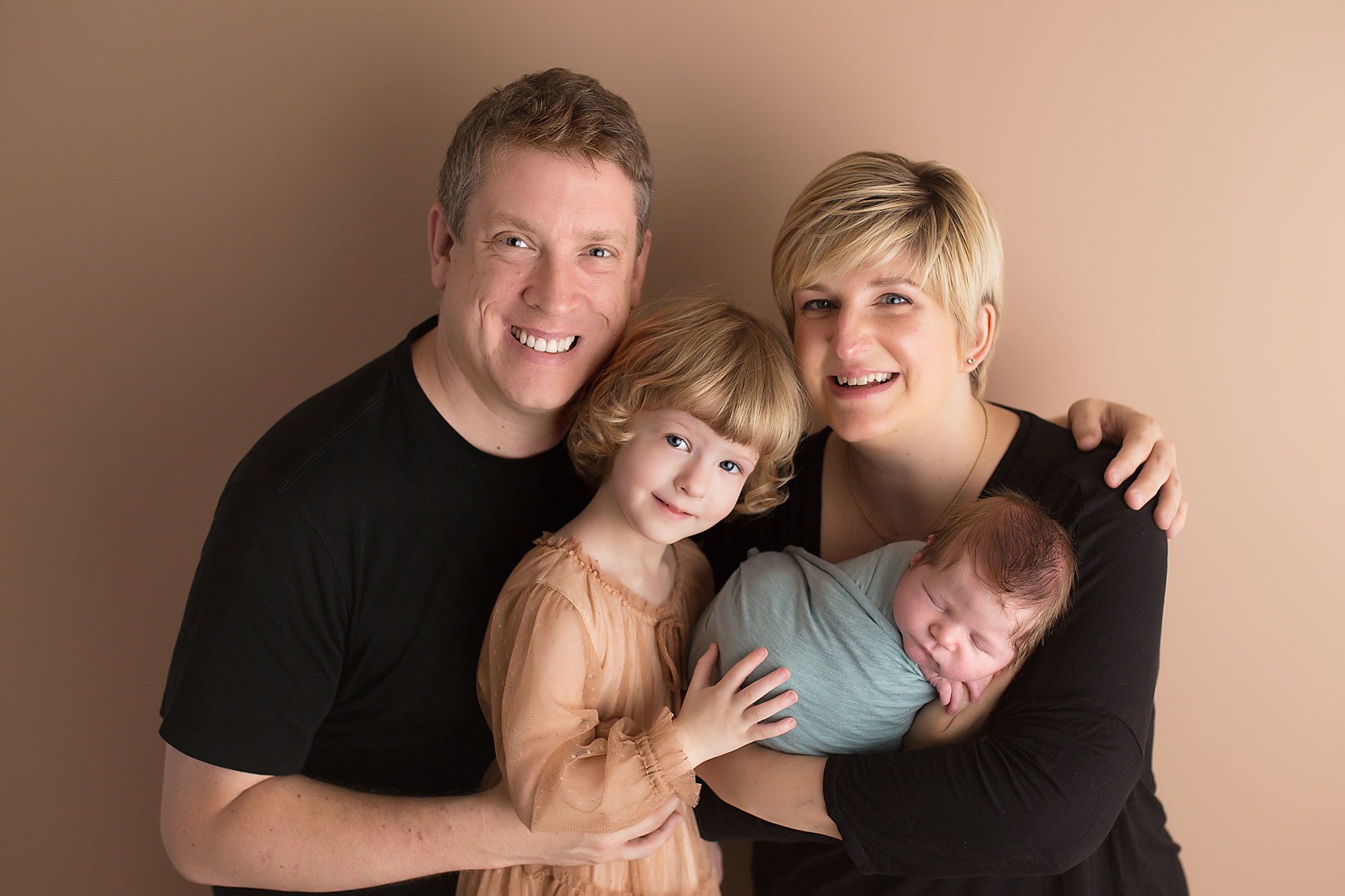 baby session in somerset county