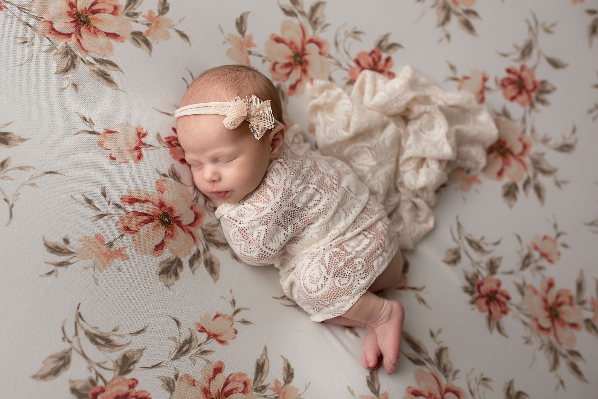 newborn and family session milford nj