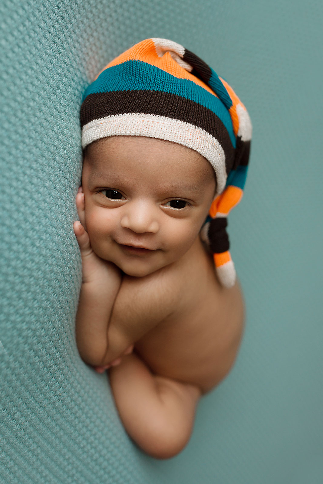 smiley baby edison nj newborn photographer 