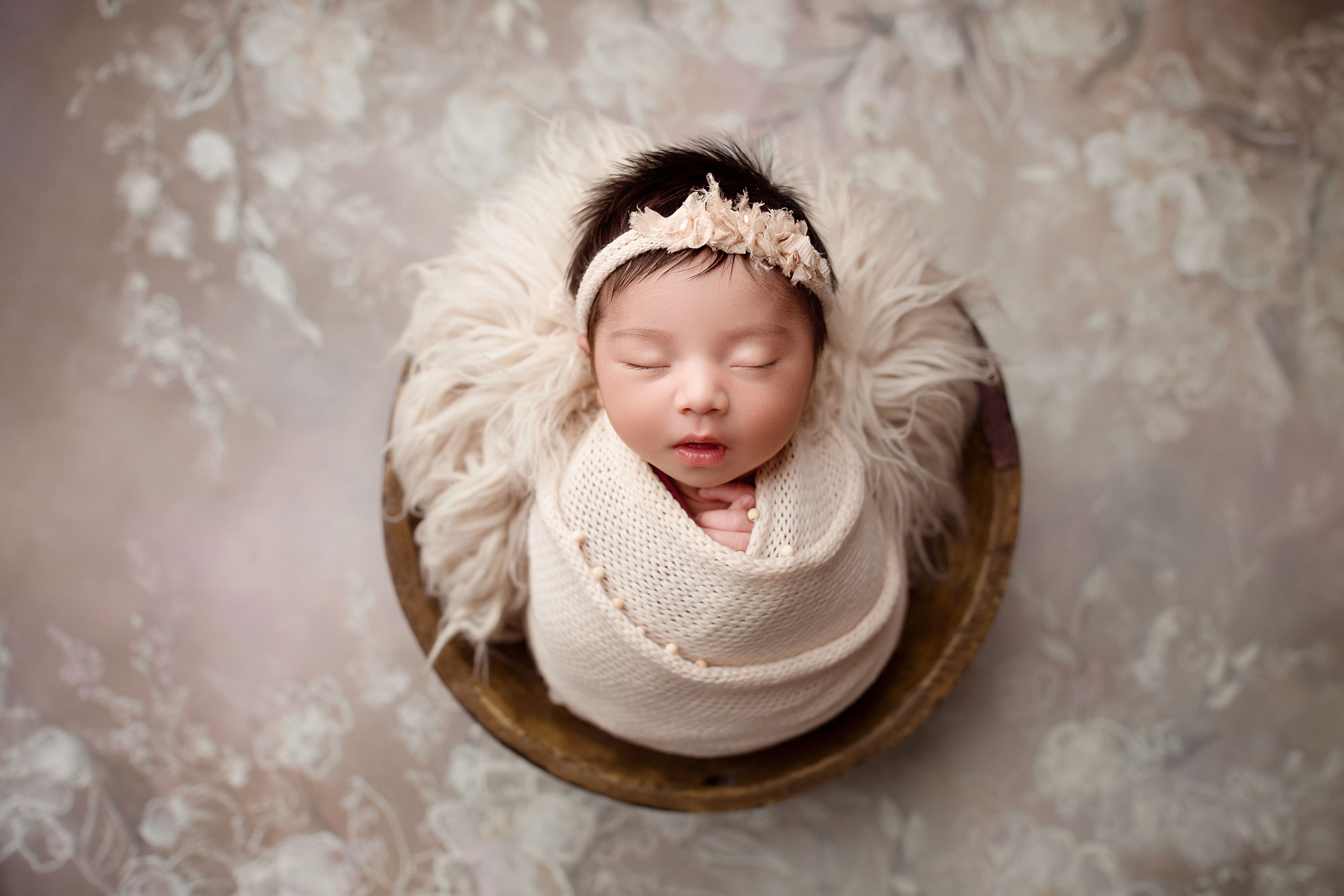 best newborn photographers new jersey, infant asleep in white