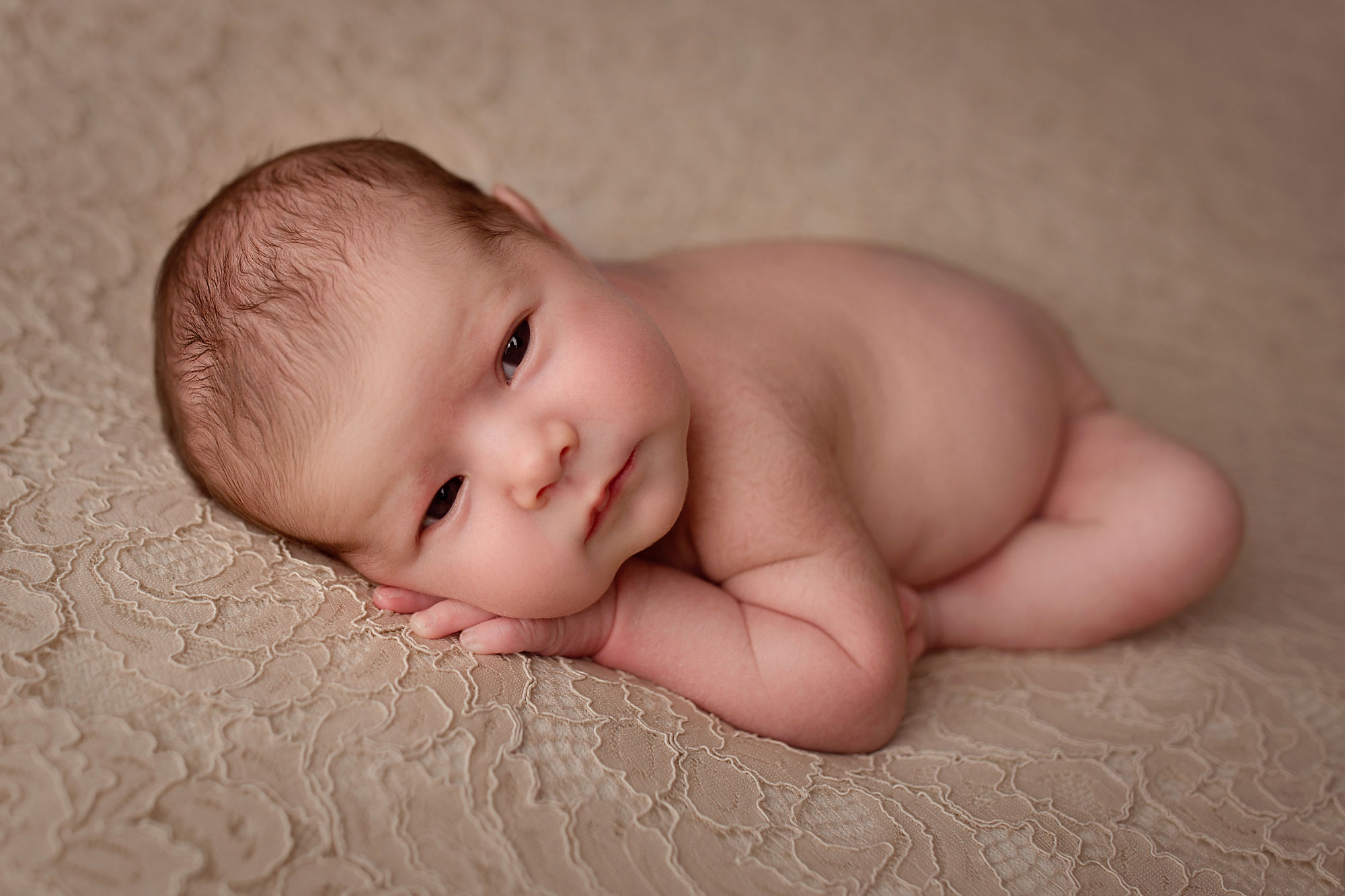bernardsville photography session, baby girl on cream lace