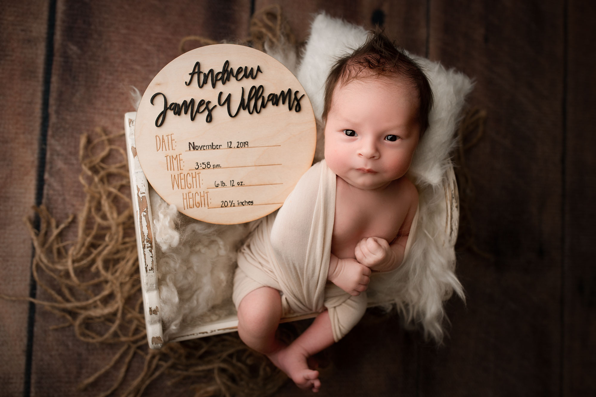 Personalized Newborn Photo Sessions