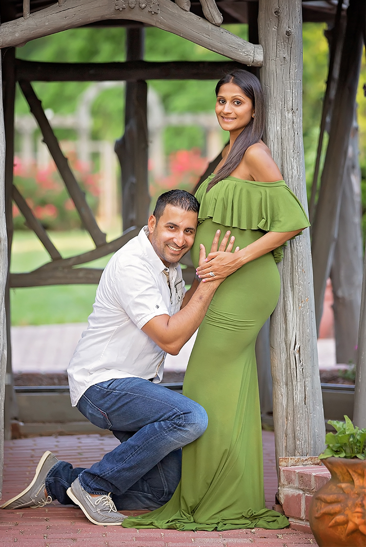 professional pregnancy photography session NJ