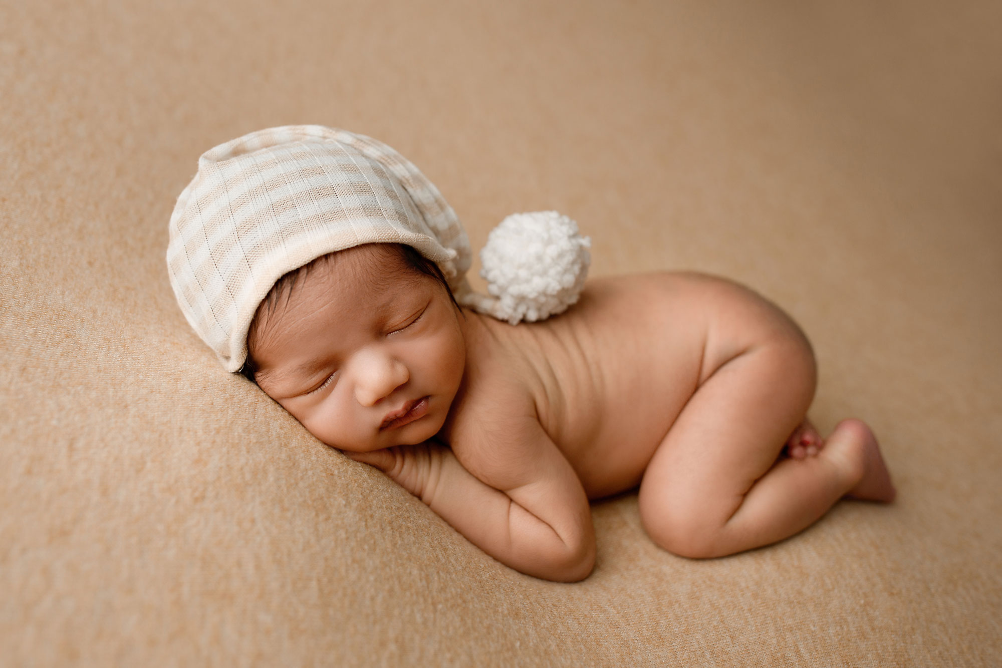 baby boy sleeping during his Hunterdon county NJ newborn session 