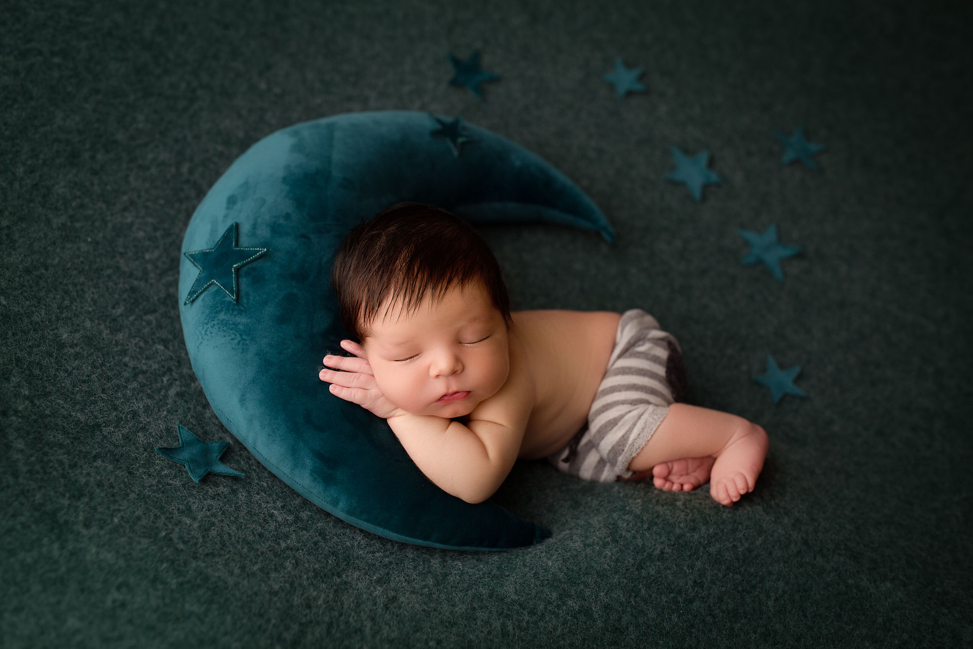 baby boy sleeping on a blanket NJ newborn photography 